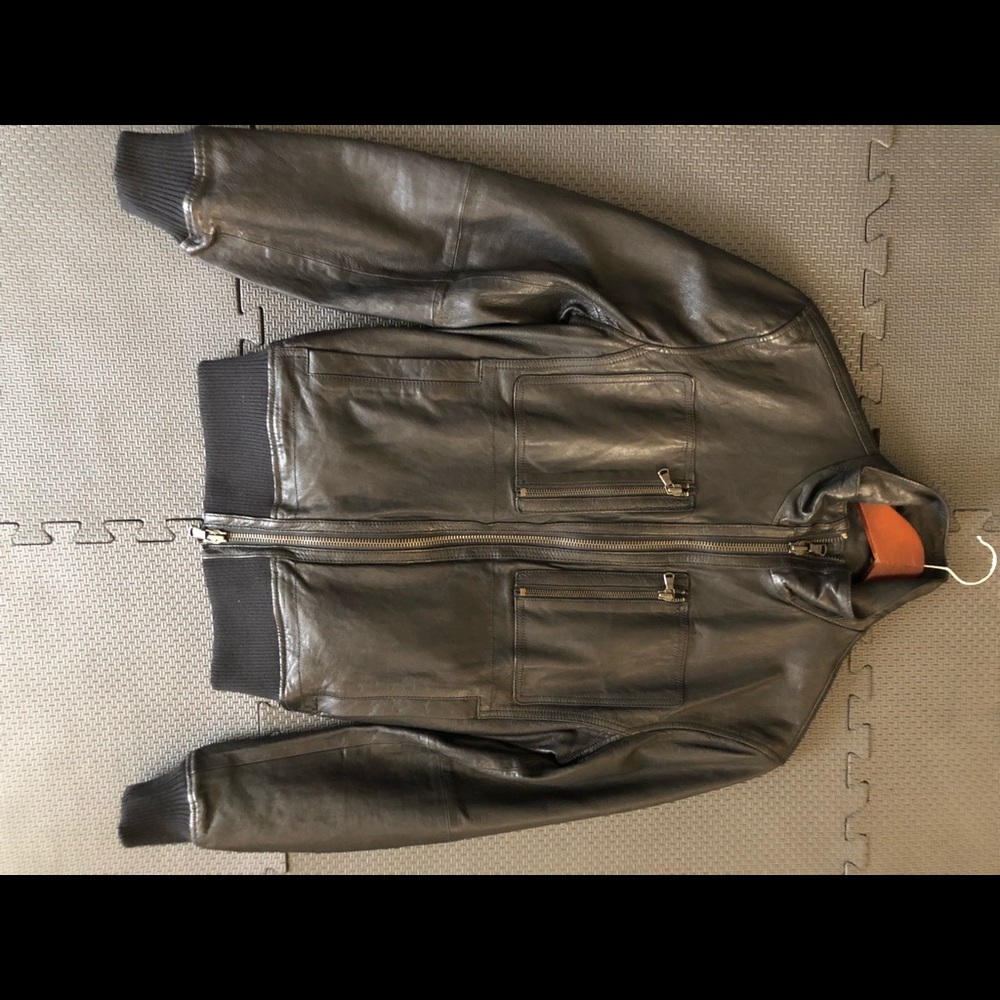 John Varvatos men’s leather jacket-size ca